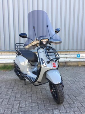 Vespa Sprint Nardo Grey