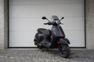 Vespa GTS 300 Super Sport